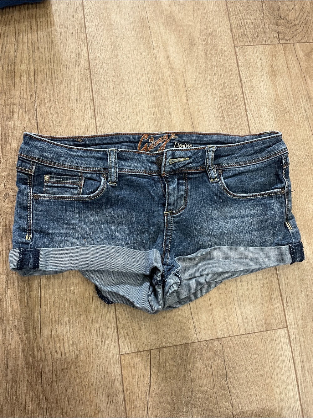 Vintage Early 2000’s Low Rise denim shorts